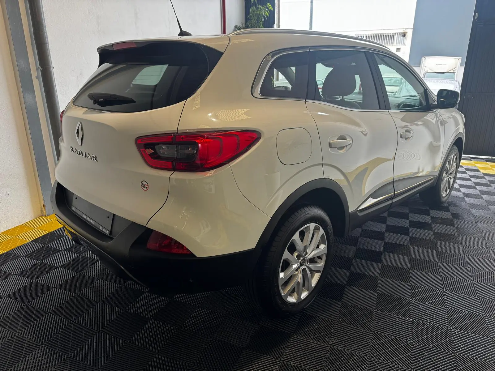 Renault Kadjar 1.5 Blue dCi Techno EDC 11