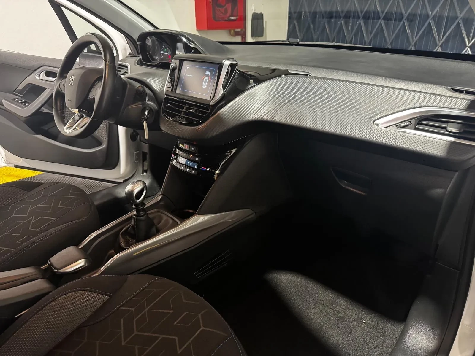 Peugeot 2008 27