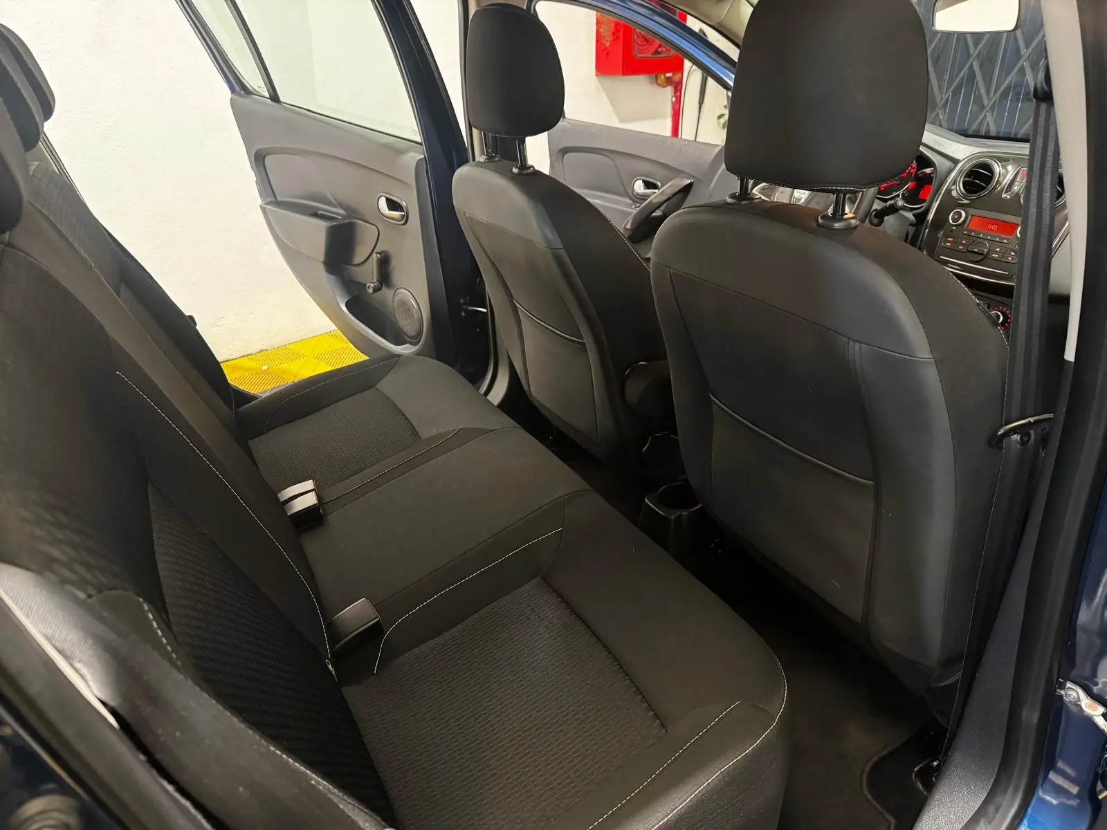 Dacia Sandero 1.0 SCe Essential 41