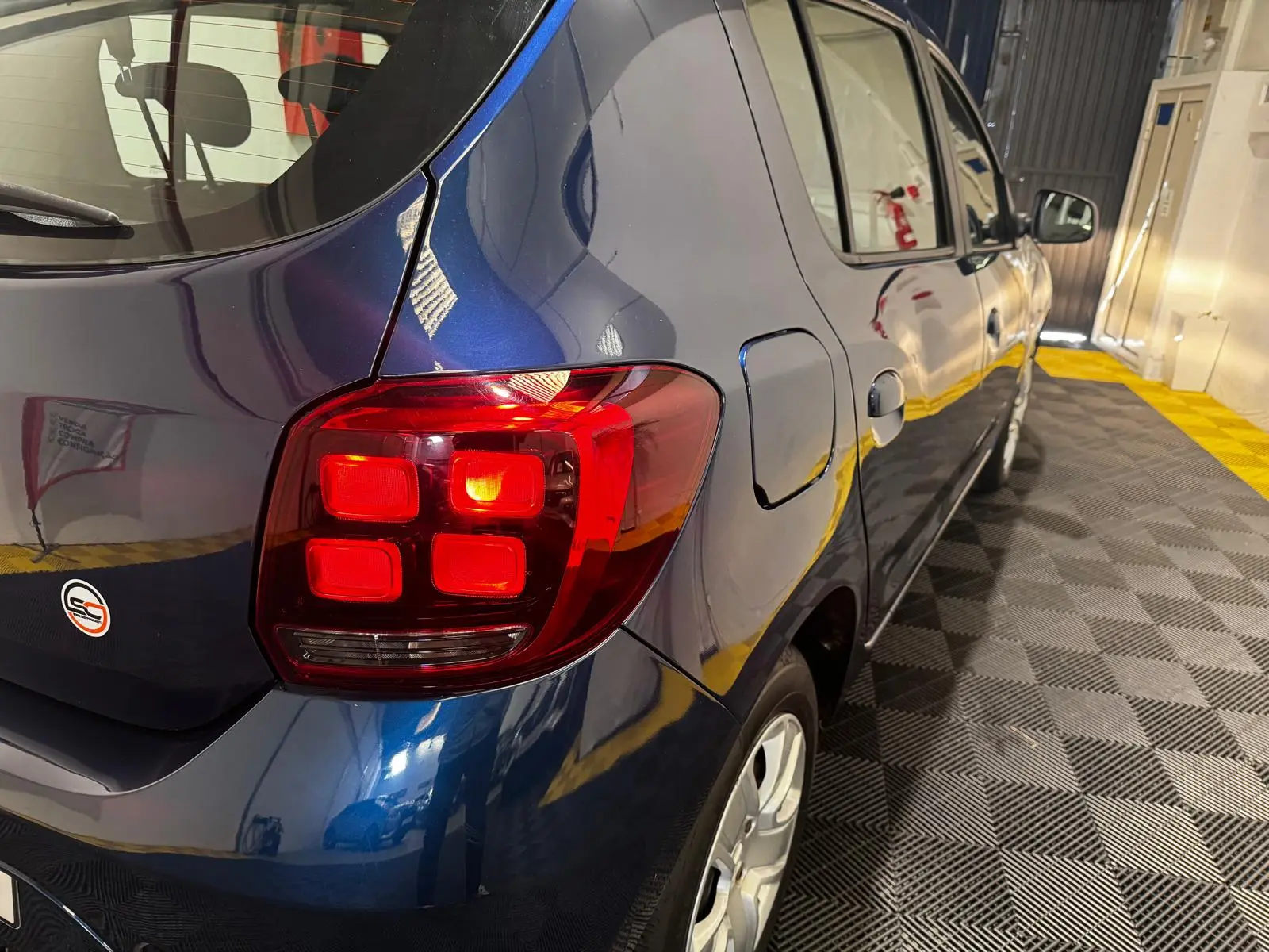 Dacia Sandero 1.0 SCe Essential 16