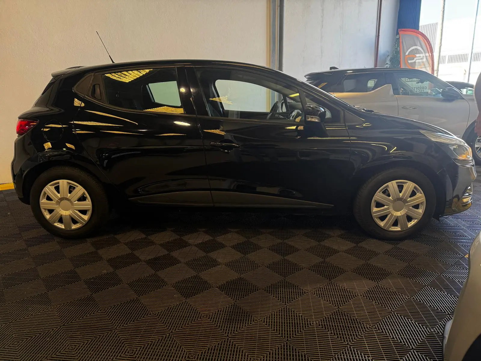 Renault Clio 1.2 Zen 6