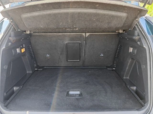 Peugeot 3008 1.2 PureTech Allure EAT8 6