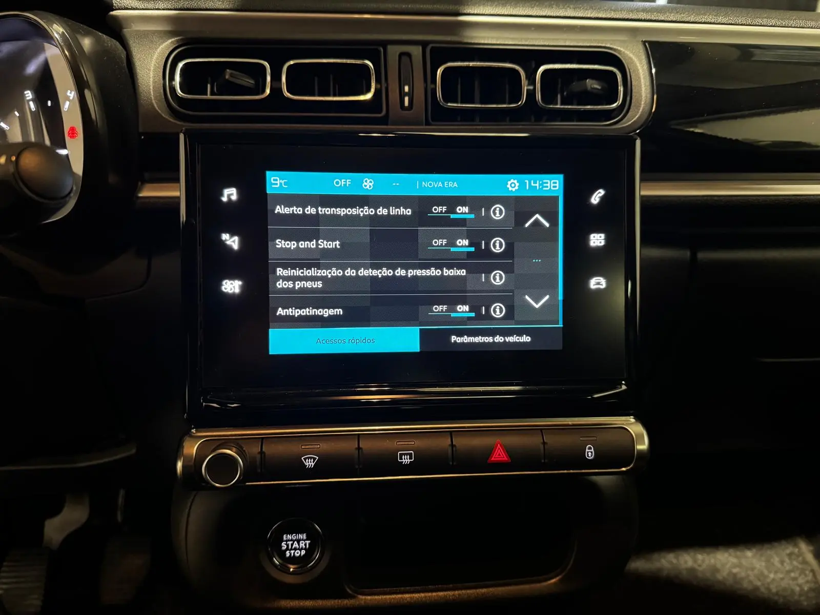 Citroën C3 1.2 PureTech Shine 29