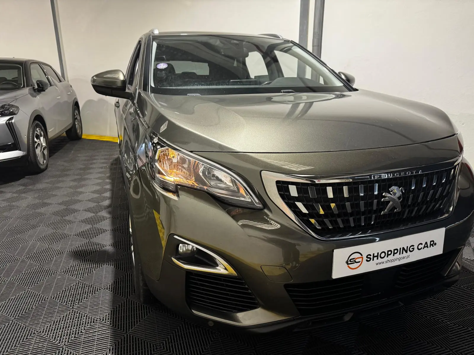 Peugeot 3008 1.2 PureTech Allure Pack EAT8 34