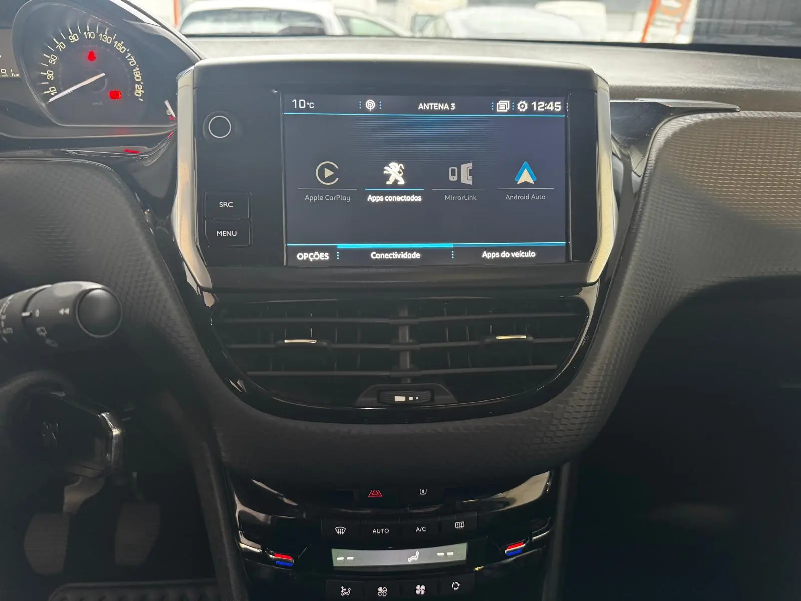 Peugeot 2008 1.2 PureTech Allure 39