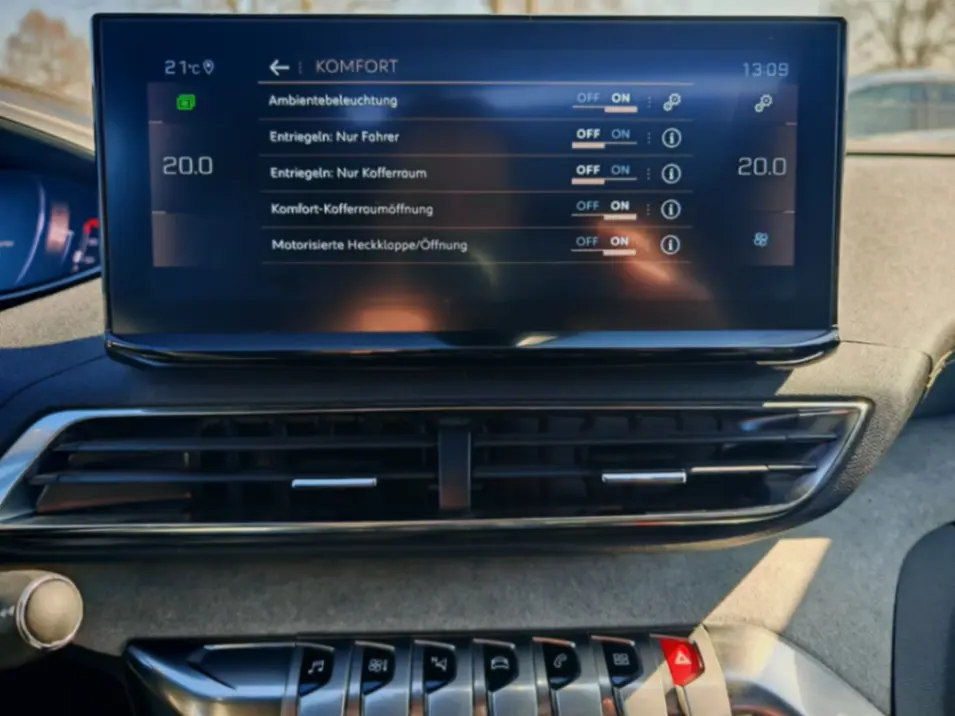 Peugeot 5008 1.2 PureTech GT Pack EAT8 12