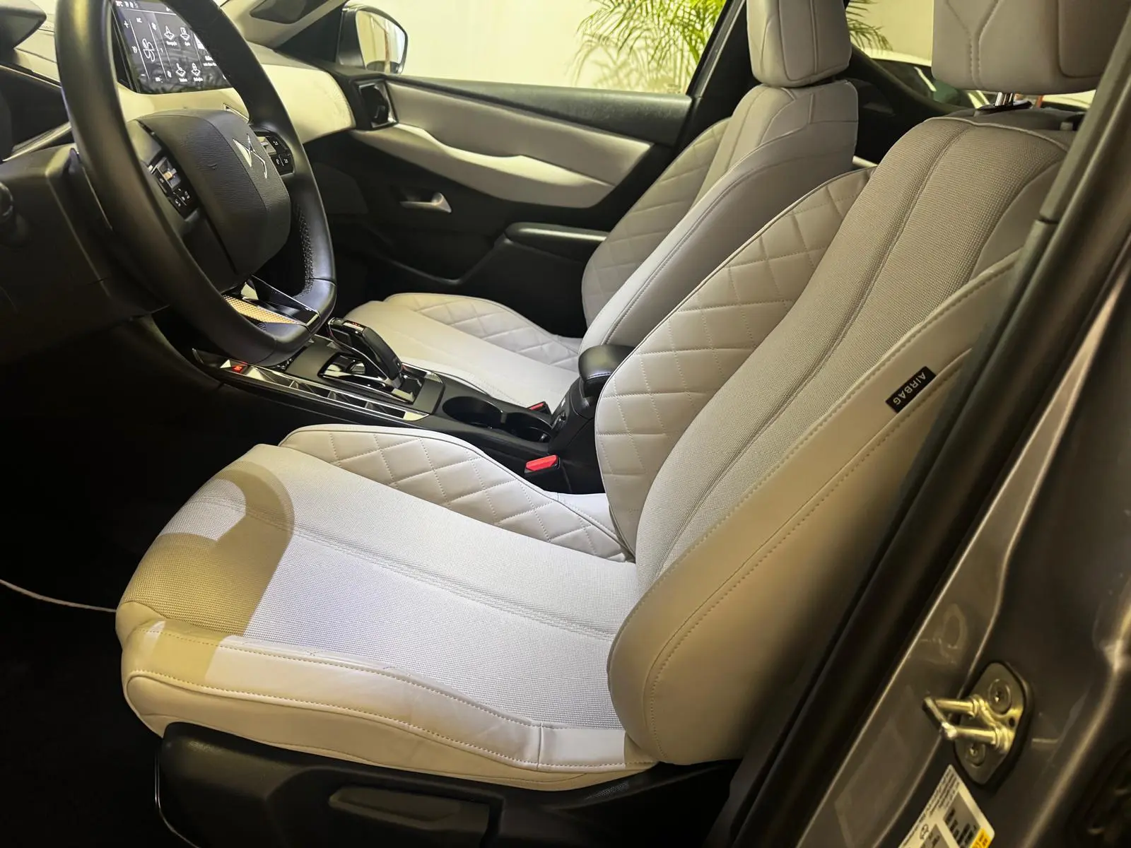 DS DS3 Crossback PureTech 100 PERFORMANCE LINE 16