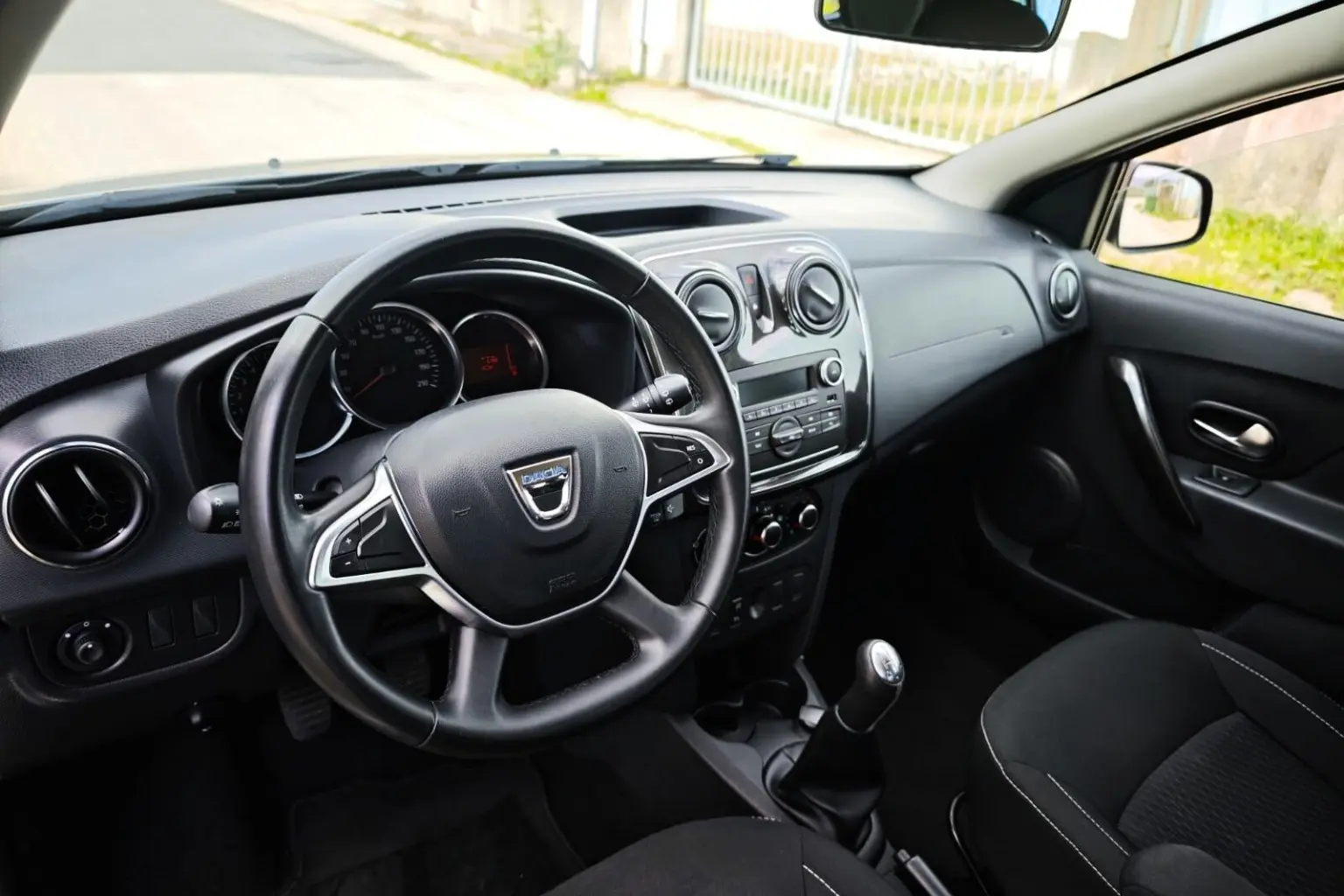 Dacia Sandero 1.0 SCe Essential 7