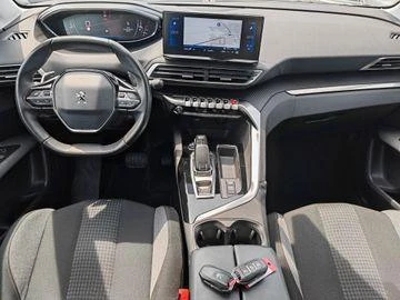 Peugeot 3008 1.2 PureTech Allure EAT6 6