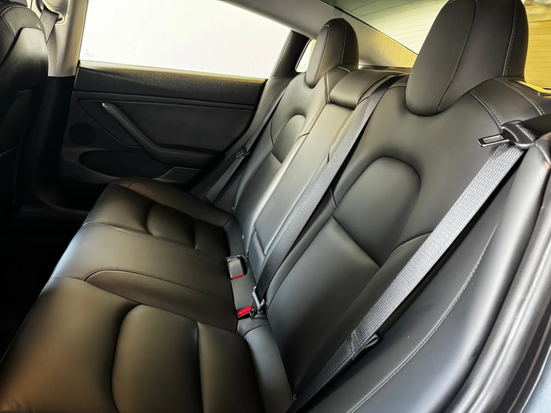 Tesla Model 3 Tração Traseira 28