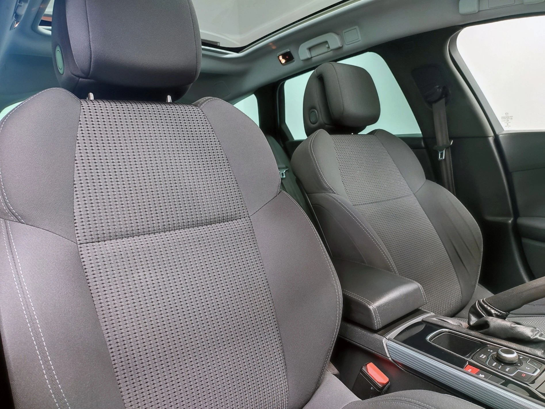 Peugeot 508 SW 48