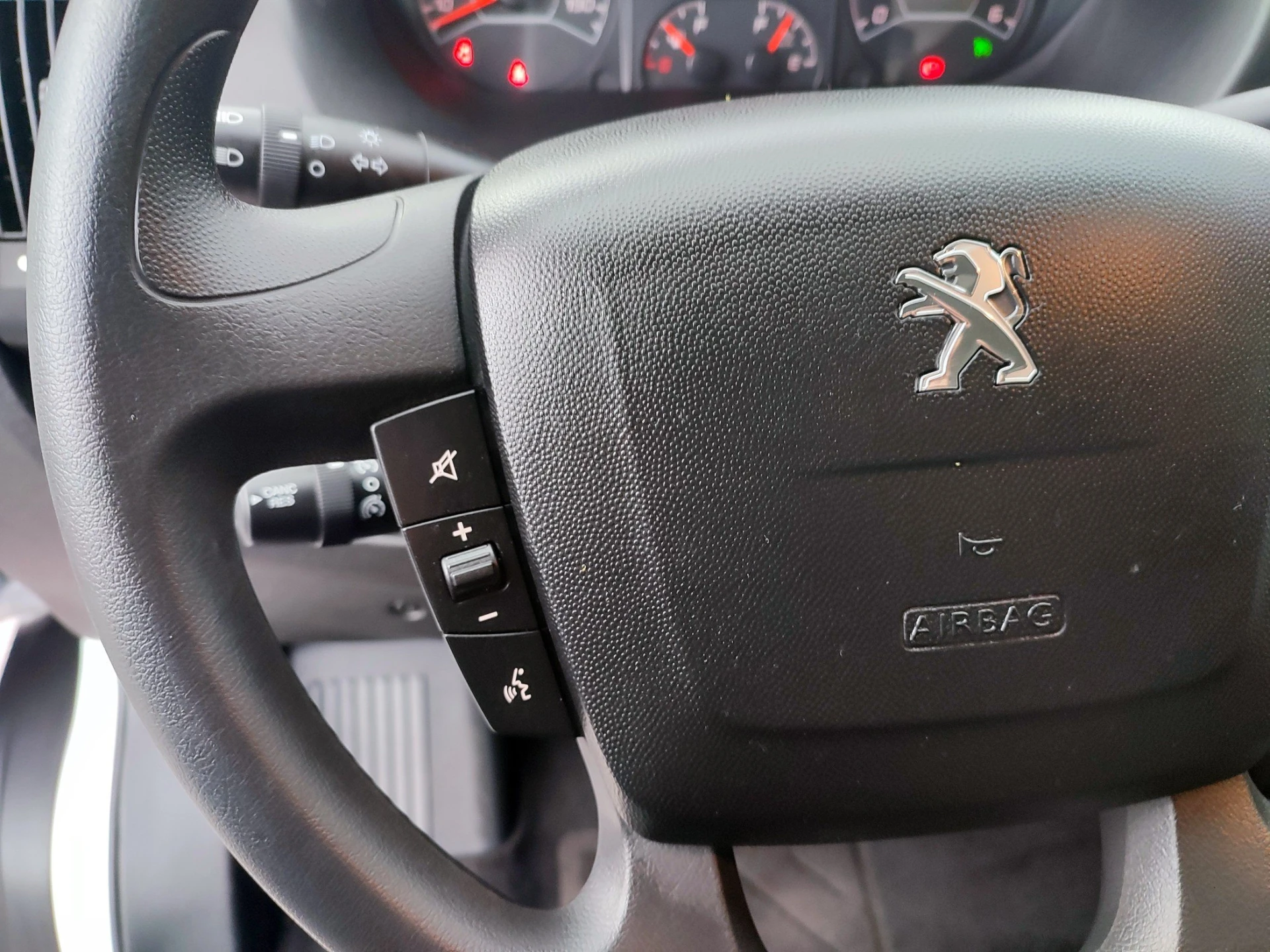 Peugeot Boxer 2.2 BlueHDi 435 L4 CD 25
