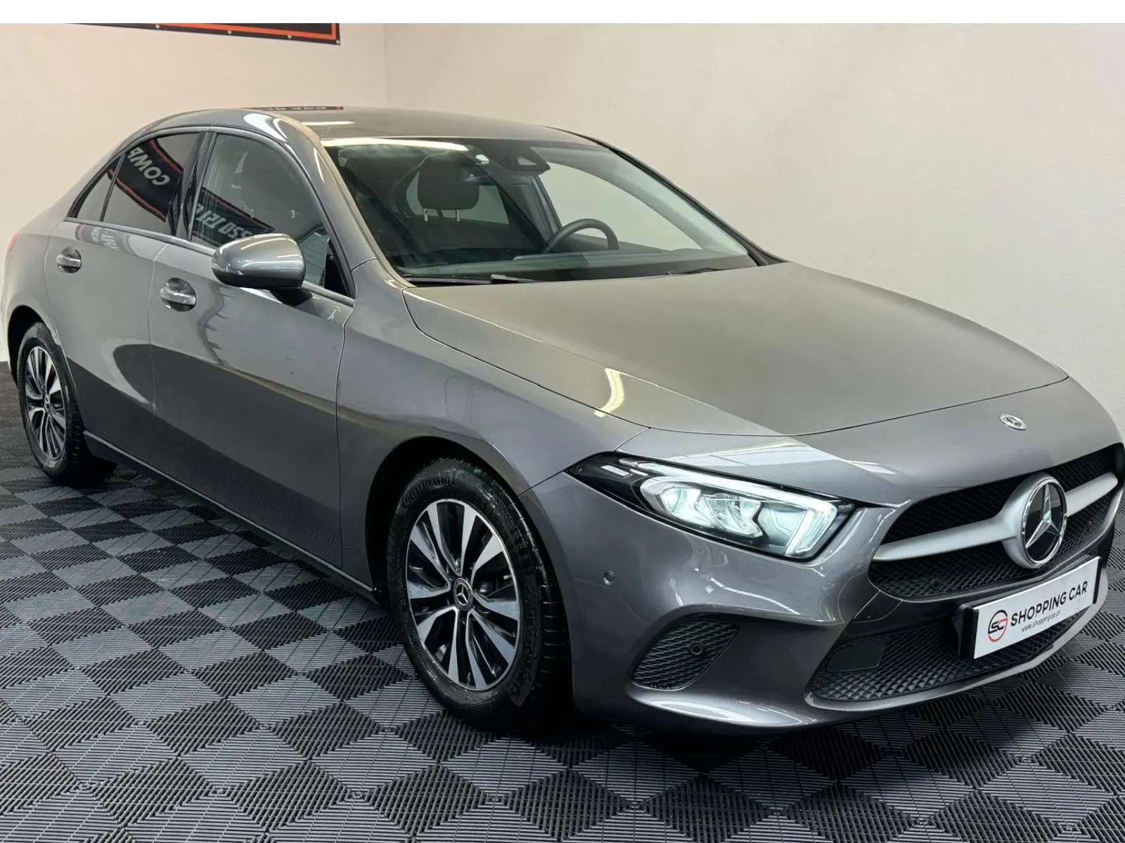 Mercedes-Benz A 180 Limousine A 180 Limousime 4