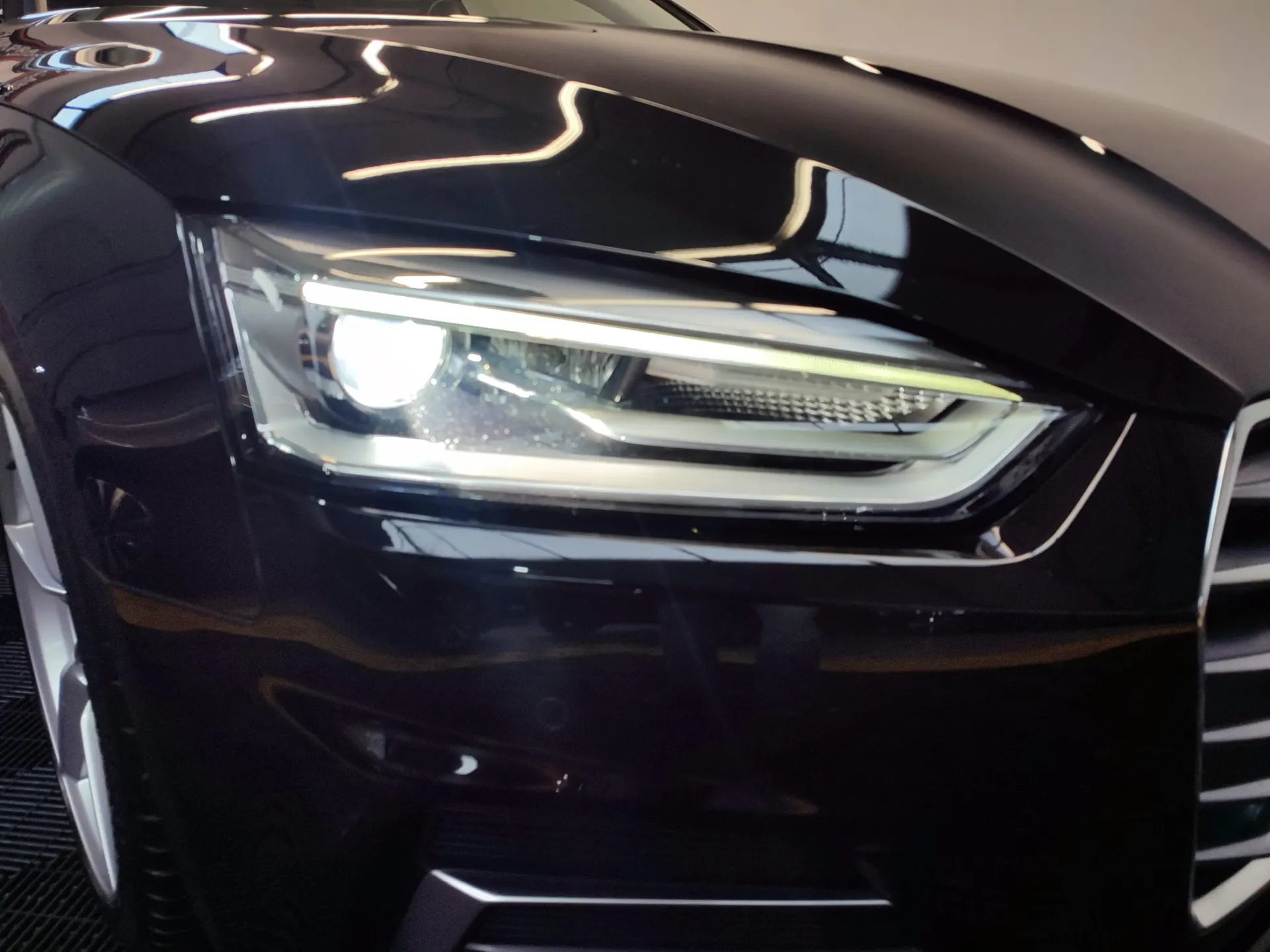 Audi A5 2.0 TDi quattro S tronic S-line 15