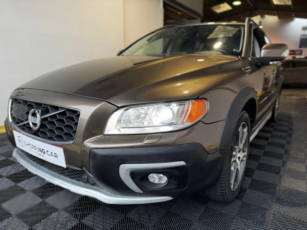 Volvo XC 70 2.0 D4 Momentum Geartronic 12