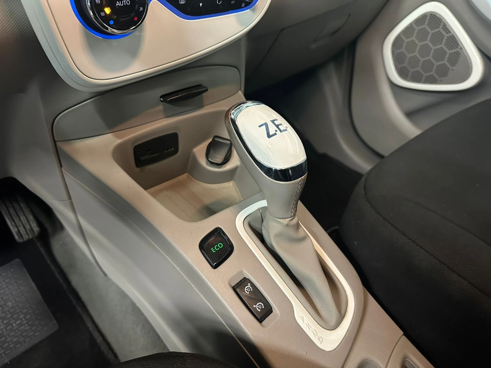 Renault Zoe 17