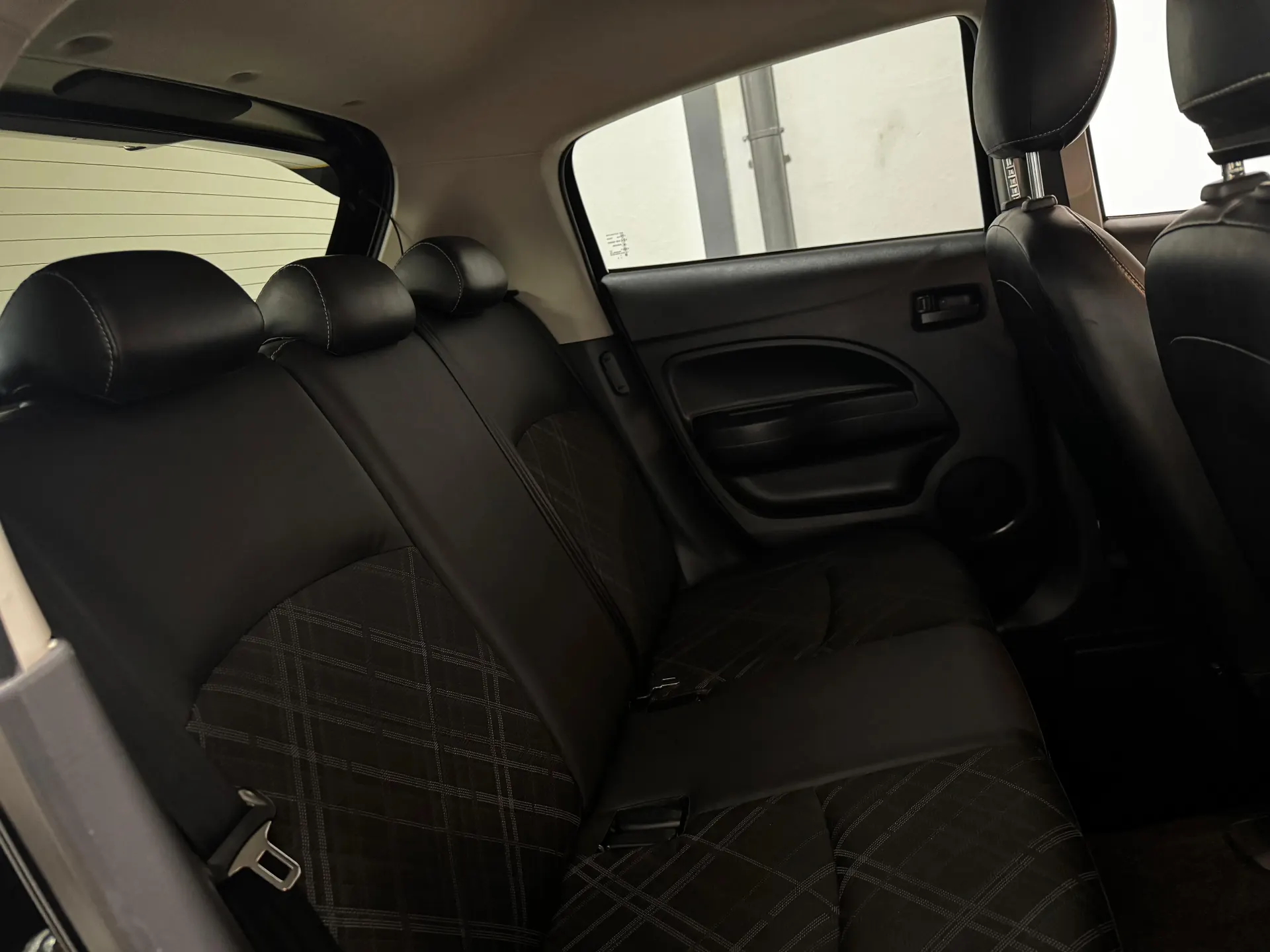 Mitsubishi Space Star 1.2 Intense CVT 56