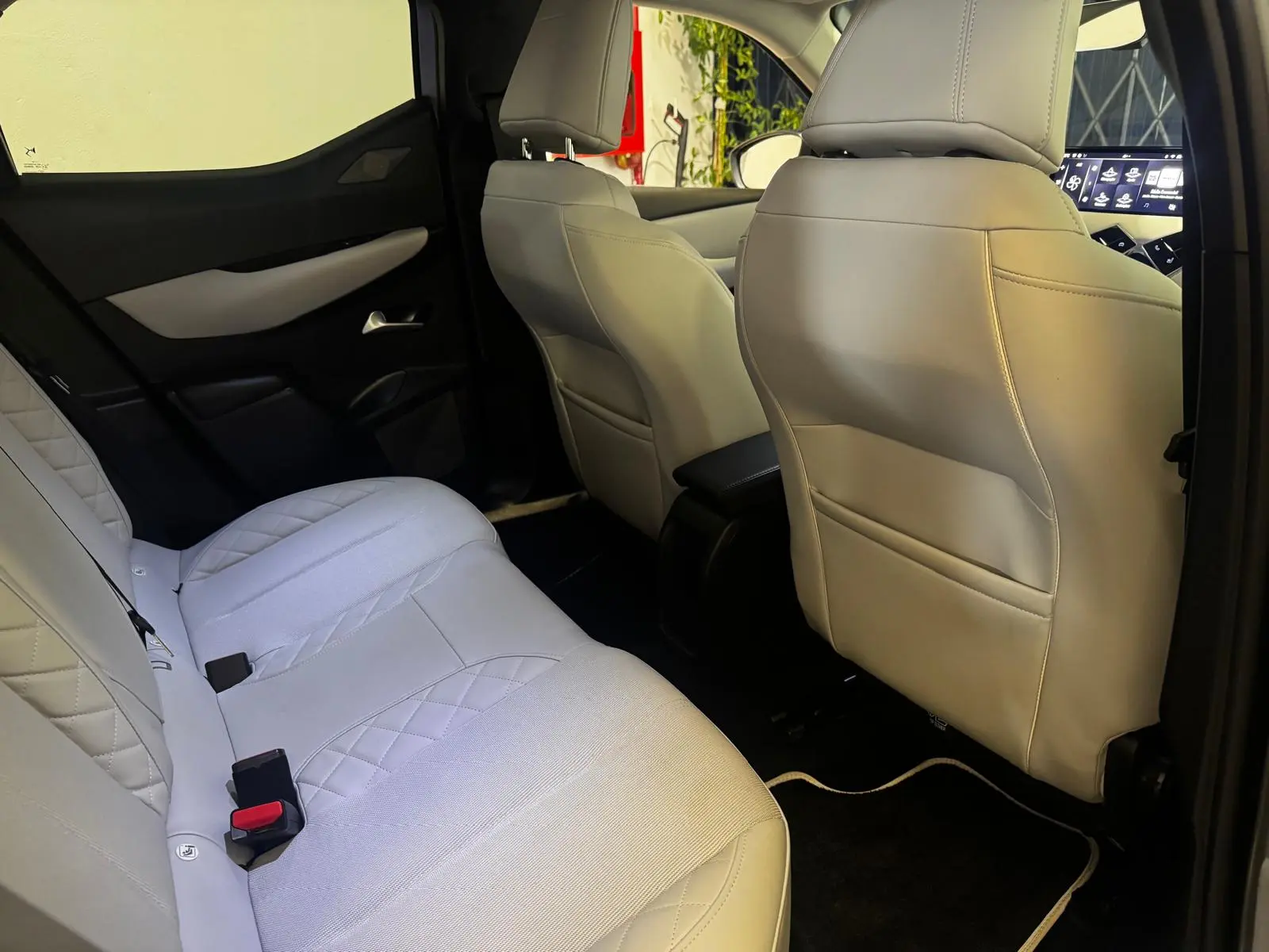 DS DS3 Crossback PureTech 100 PERFORMANCE LINE 39