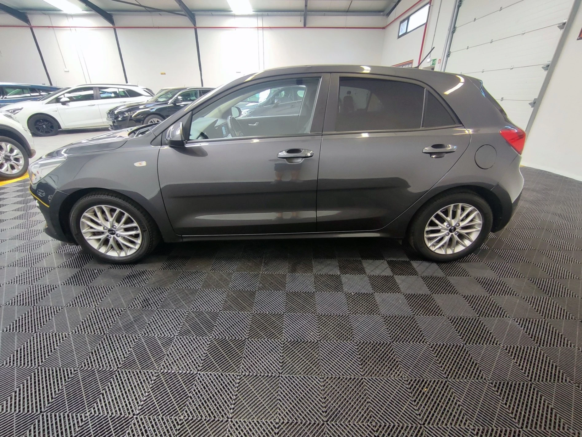 Kia Rio 10