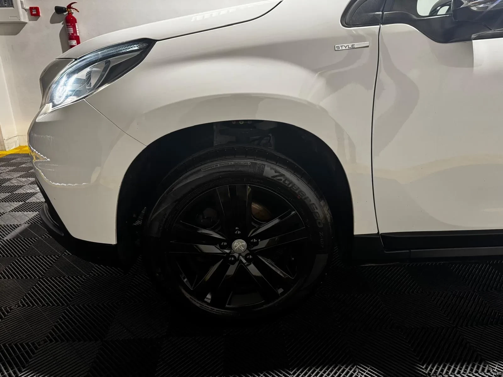 Peugeot 2008 19