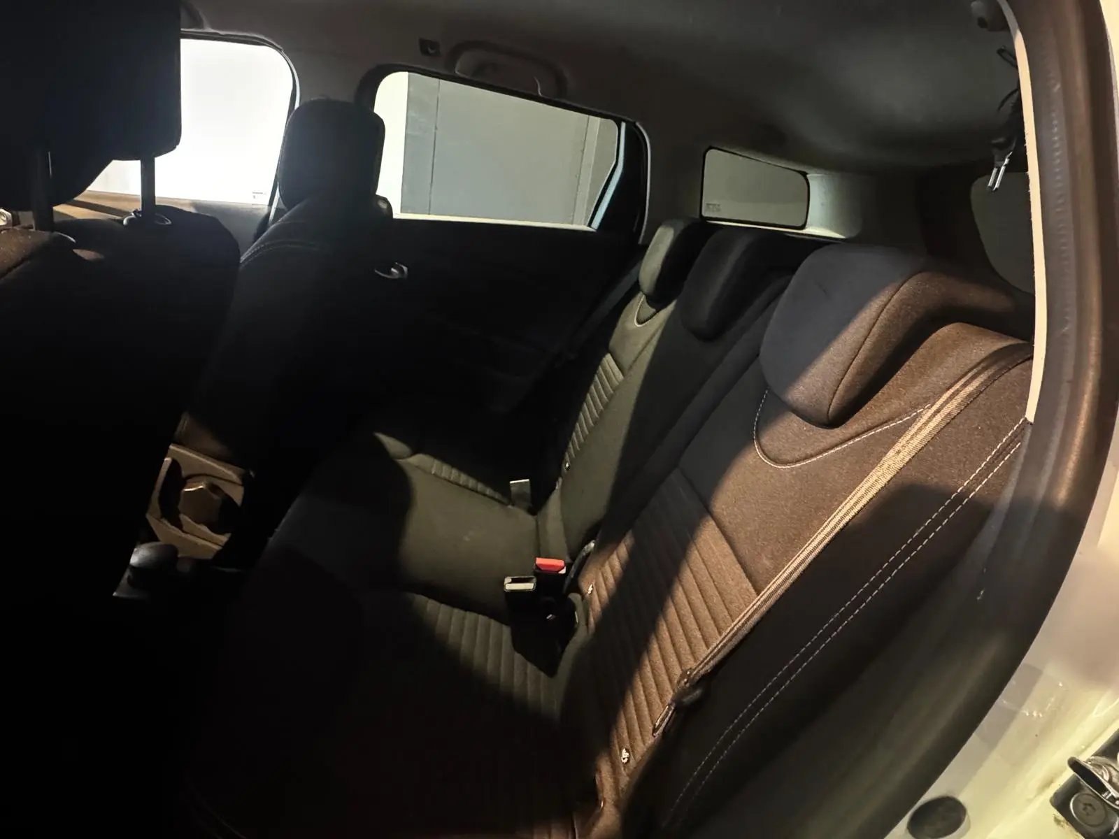 Renault Clio Break 1.5 dCi Confort 28