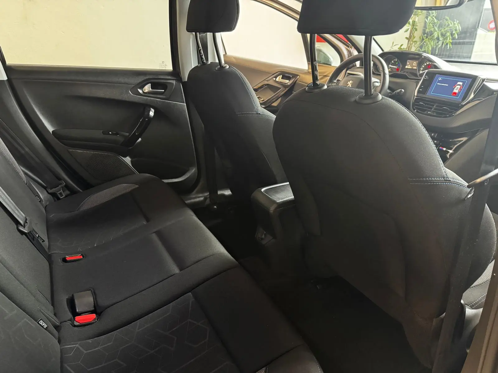 Peugeot 2008 1.2 PureTech Allure 25