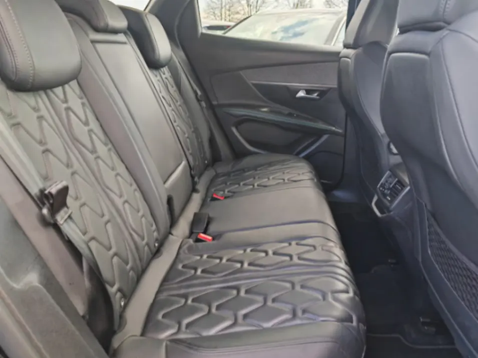 Peugeot 3008 PureTech 130 Stop & Start GPF EAT8 Allure Pack 14