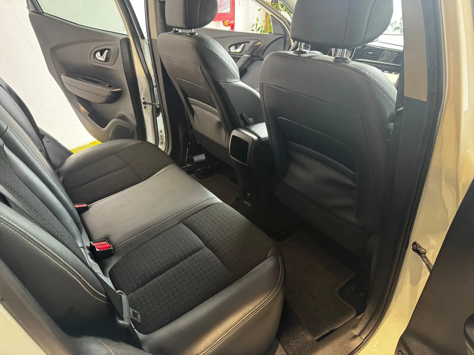 Renault Kadjar 1.5 Blue dCi Techno EDC 34