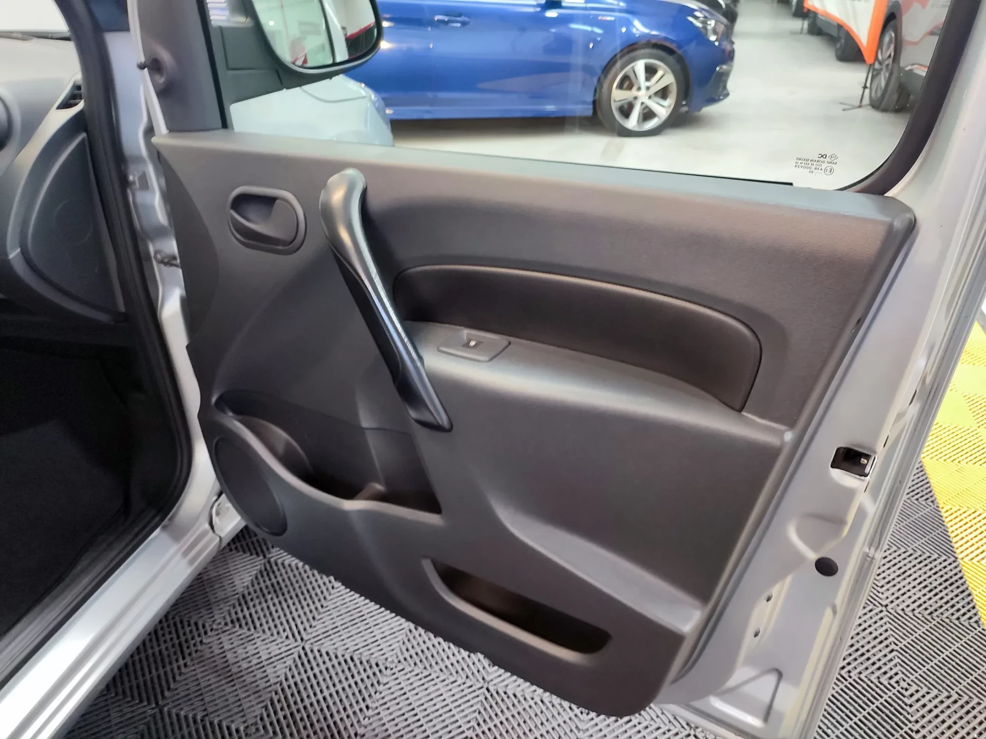 Mercedes-Benz Citan 32