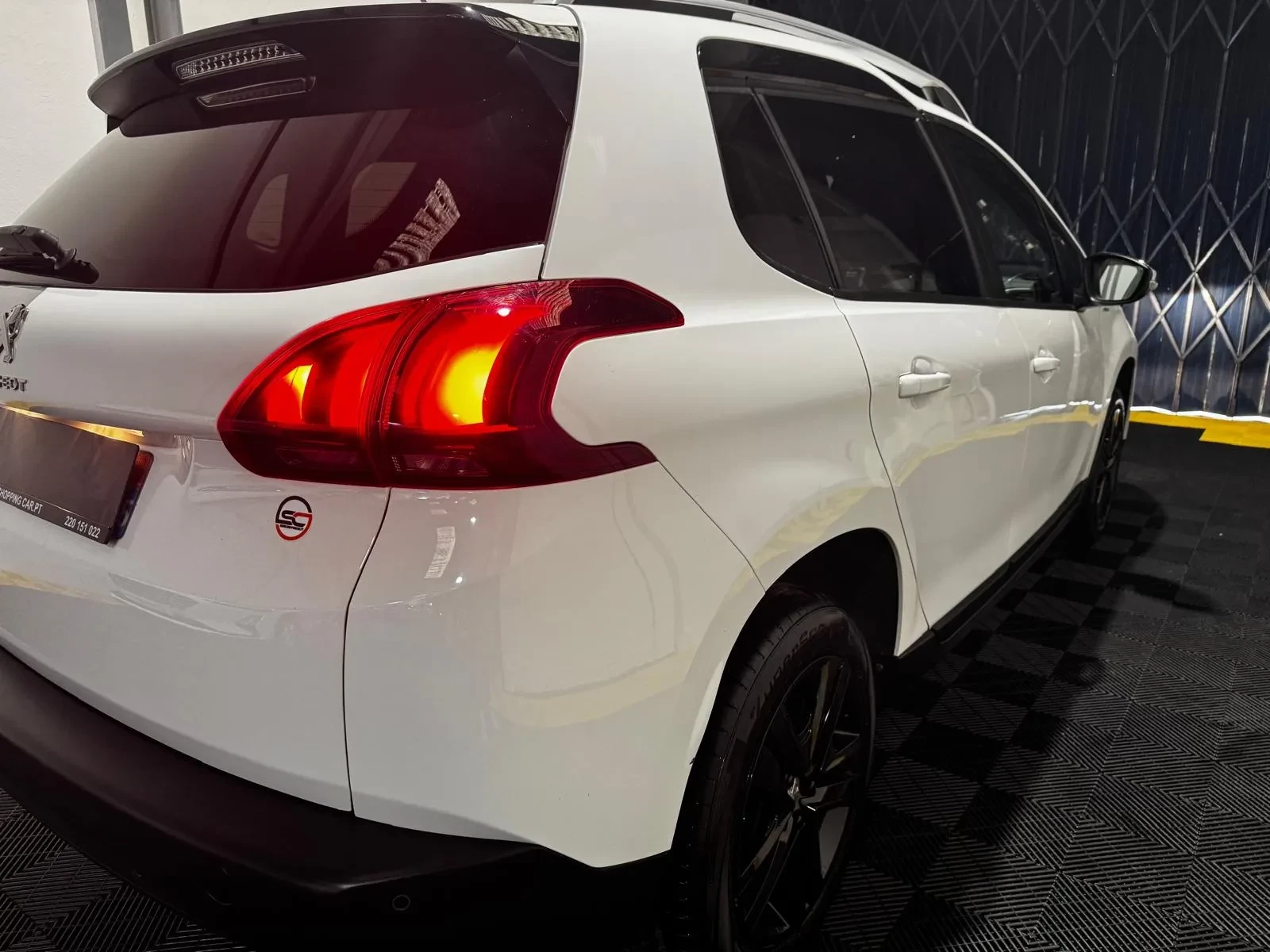 Peugeot 2008 9