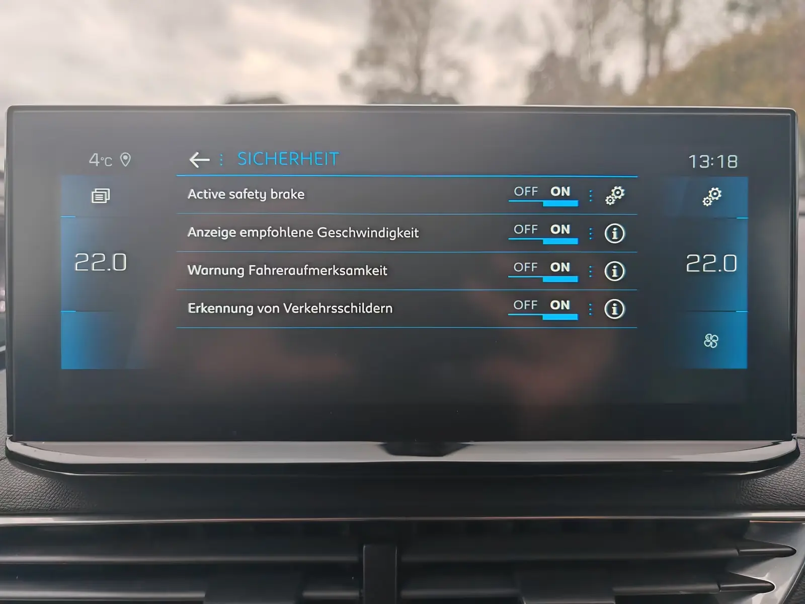 Peugeot 5008 1.2 PureTech Allure Pack EAT8 7