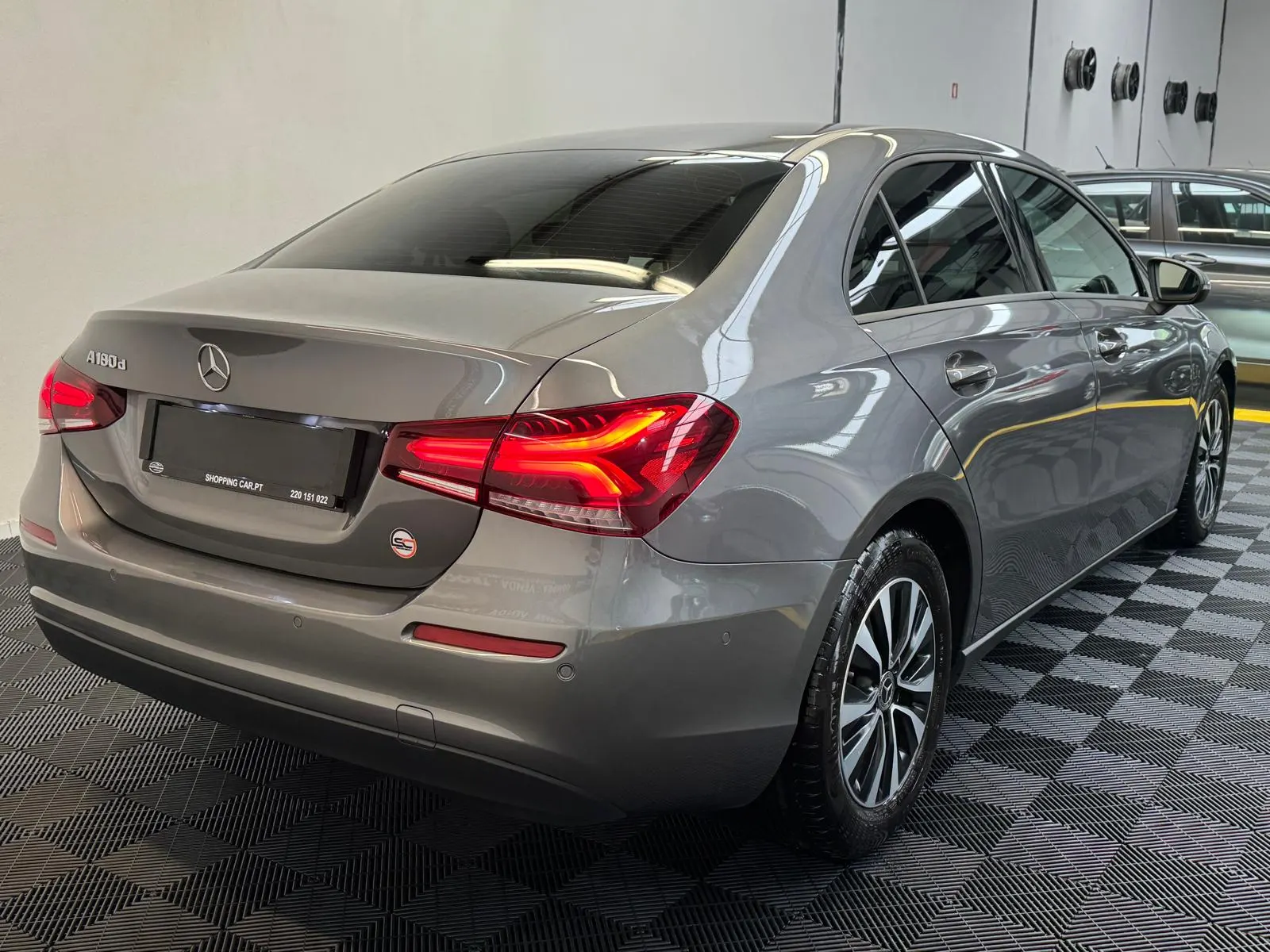 Mercedes-Benz A 180 Limousine A 180 Limousime 6