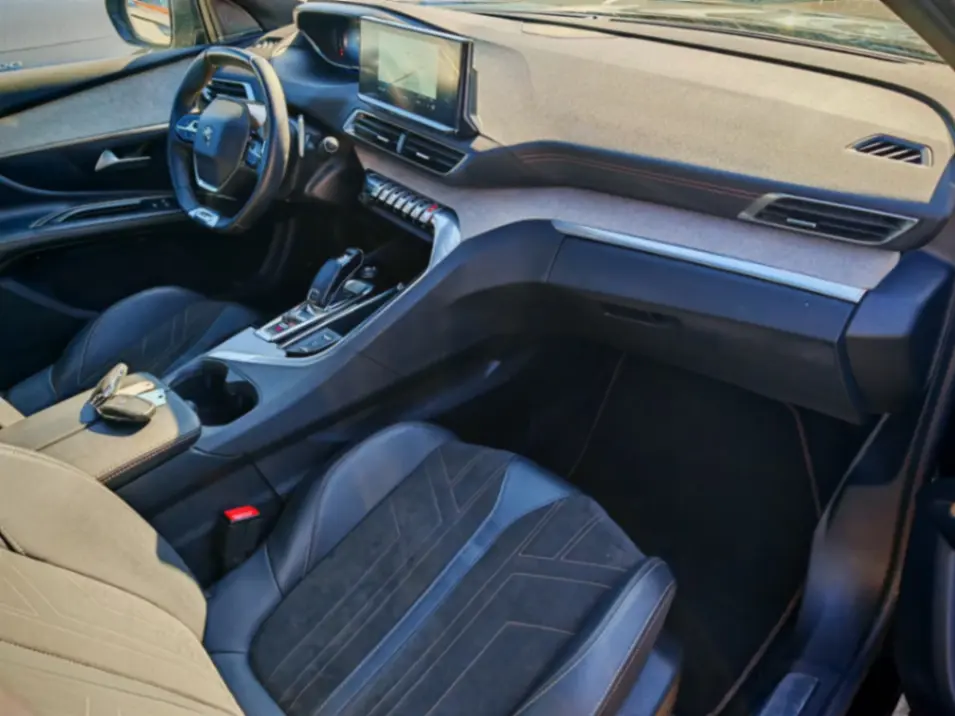 Peugeot 5008 1.2 PureTech GT Pack EAT8 5