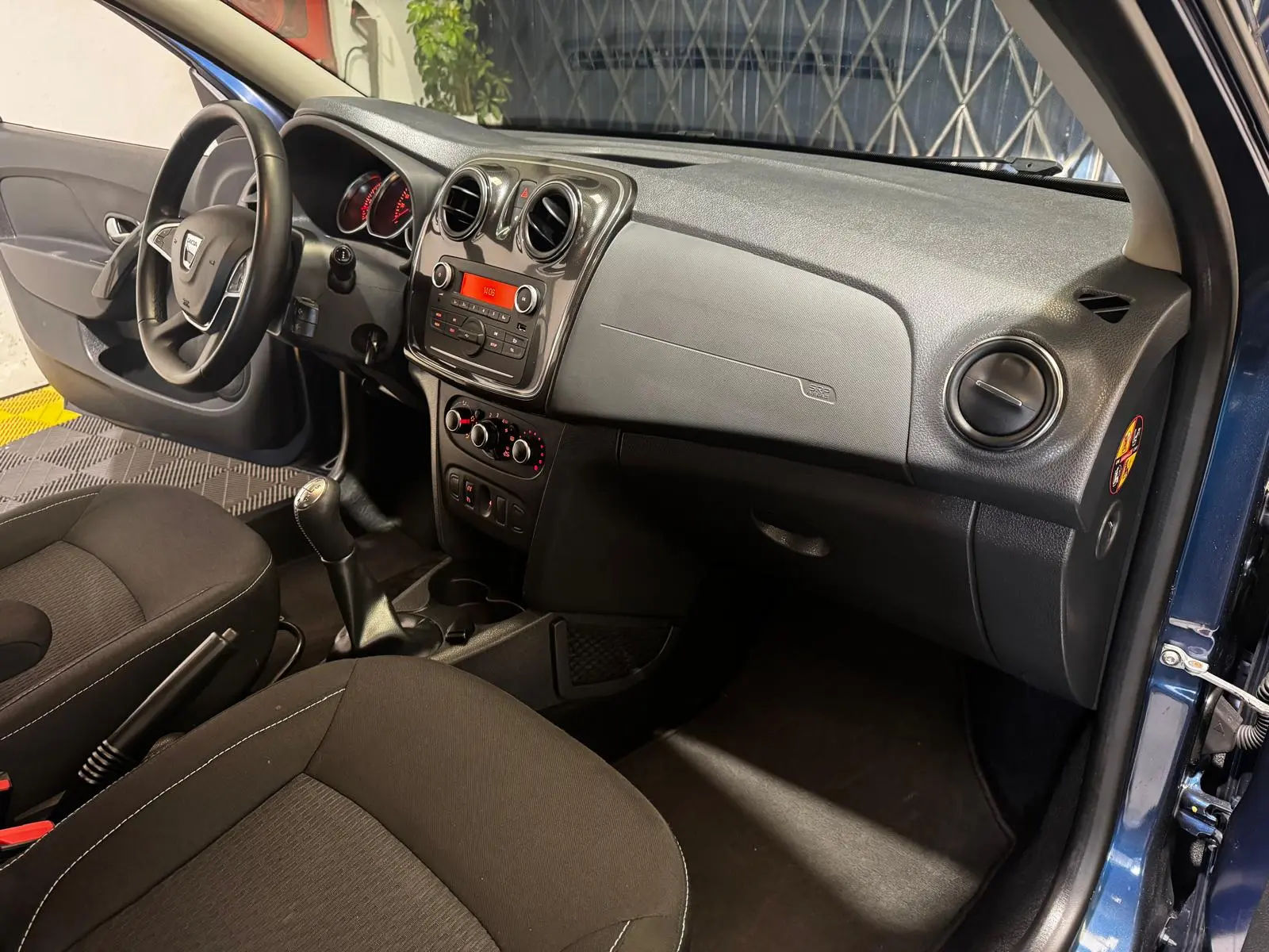 Dacia Sandero 1.0 SCe Essential 30