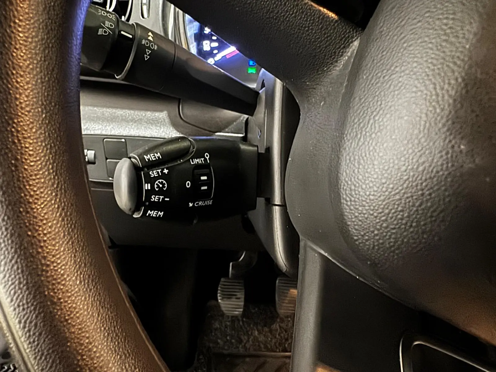 Citroën C3 1.2 PureTech Shine 27