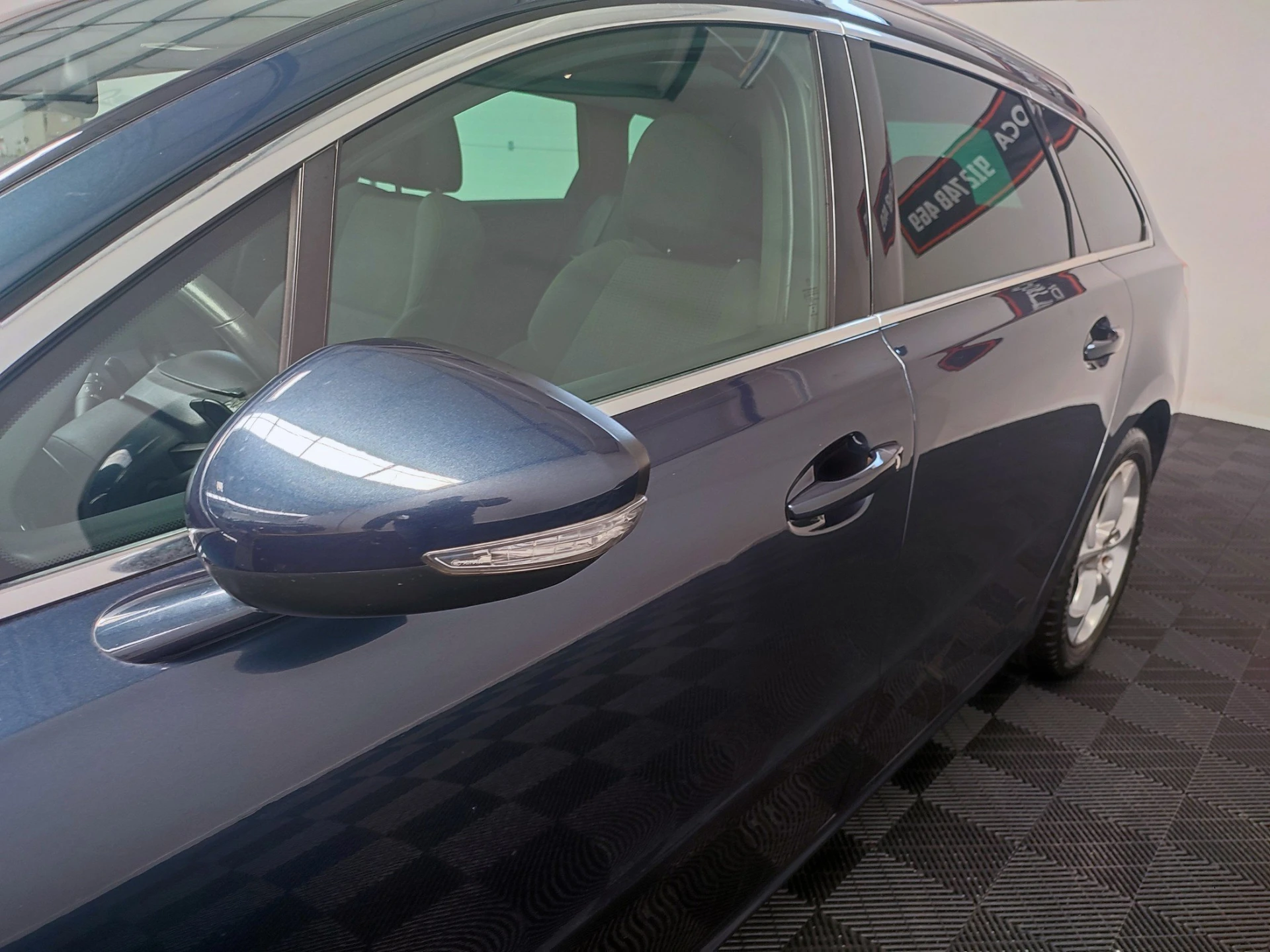 Peugeot 508 SW 12