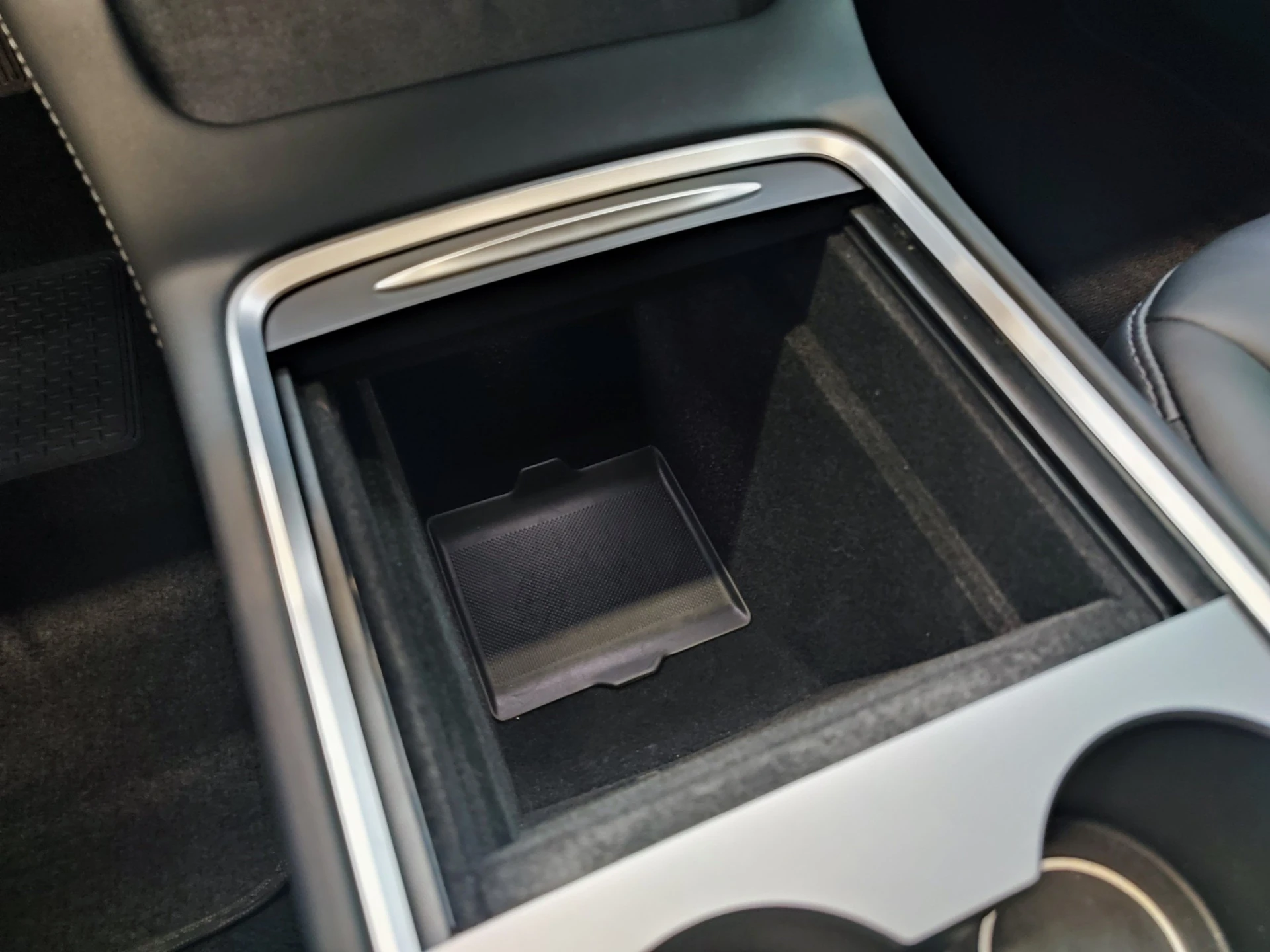 Tesla Model 3 41