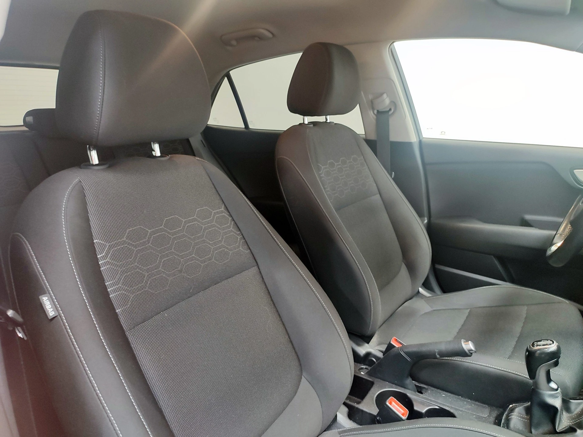Kia Rio 41