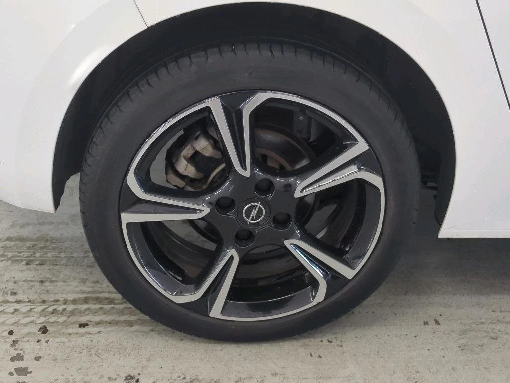 Opel Corsa 1.2 T GS 14