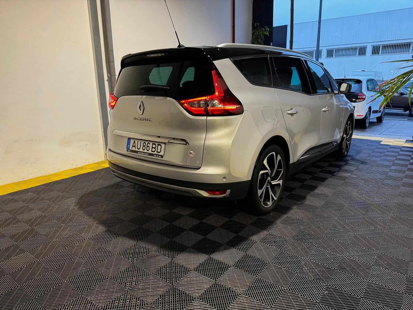 Renault Grand Scénic 1.5 dCi Intens EDC SS 14