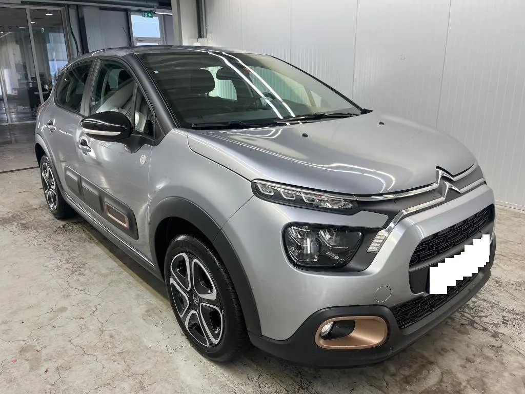 Citroën C3 1.2 PureTech Shine 6