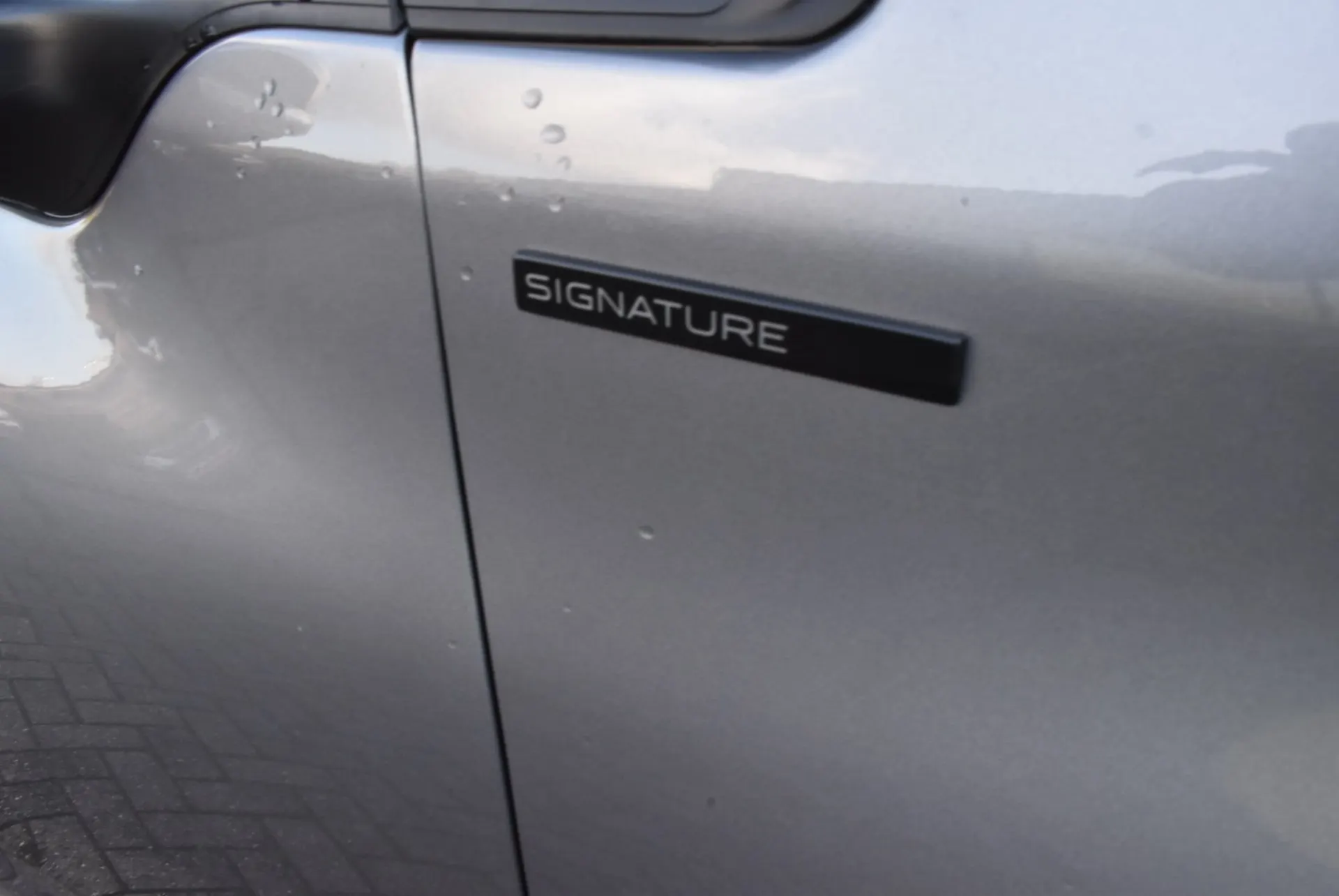 Peugeot 2008 1.2 PureTech Allure 18