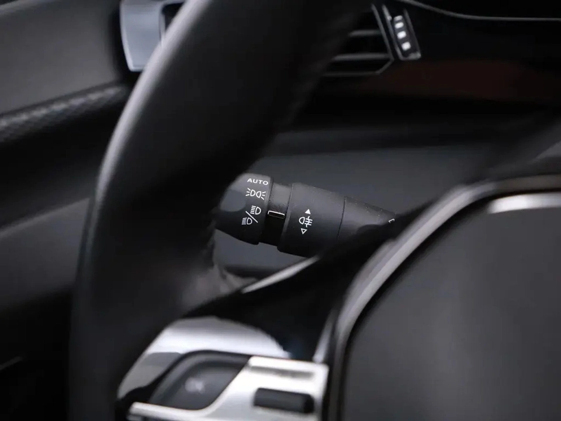 Peugeot 308 1.5 BlueHDi Active 17