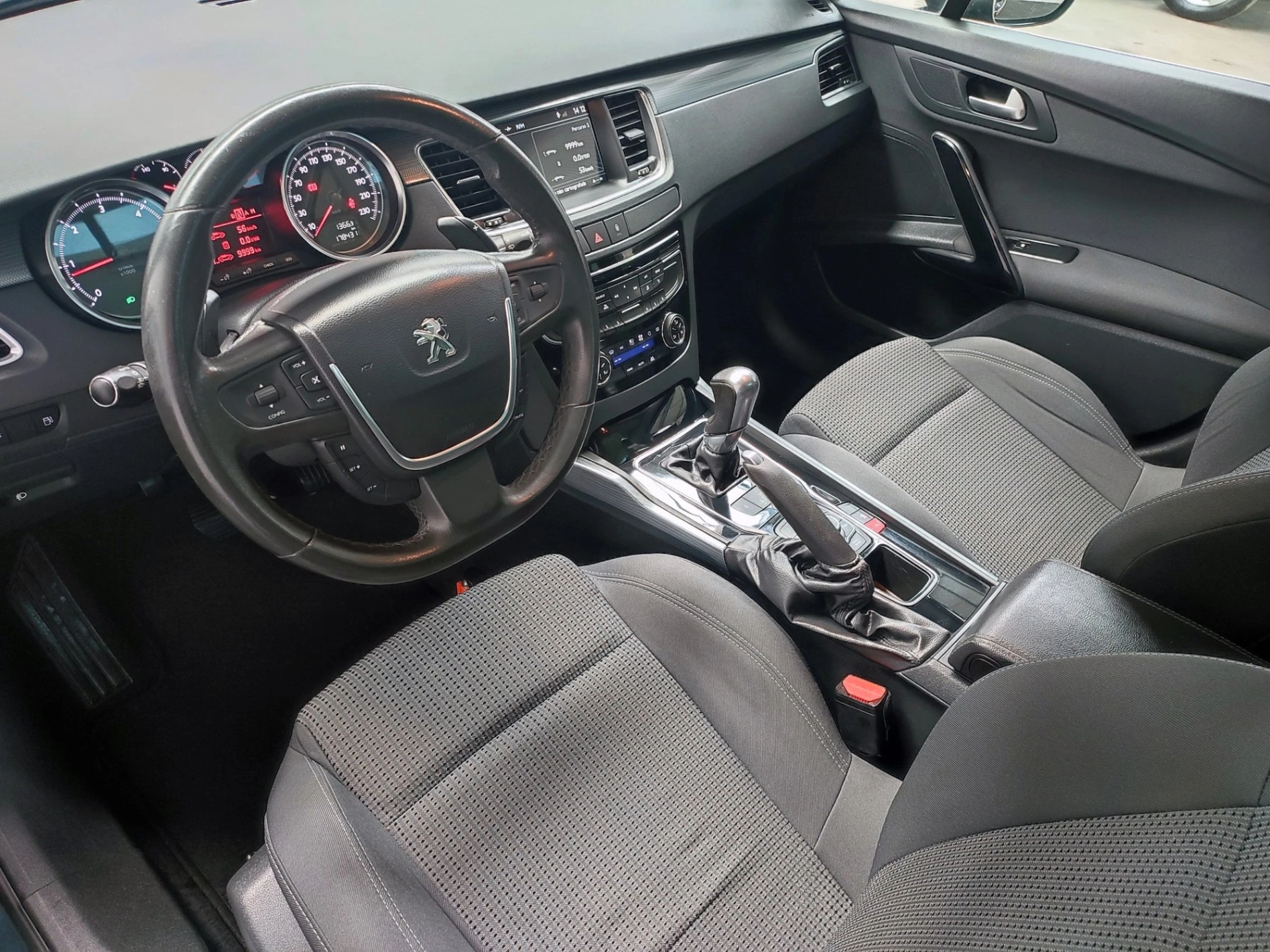 Peugeot 508 SW 18