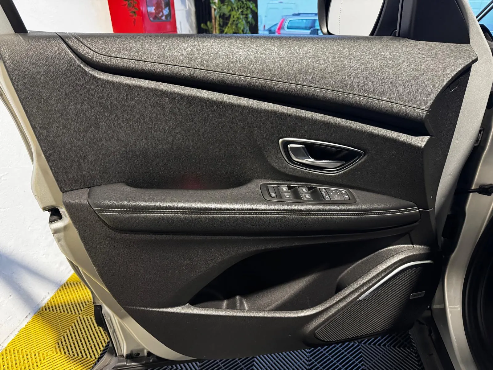 Renault Grand Scénic 1.5 dCi Intens EDC SS 40