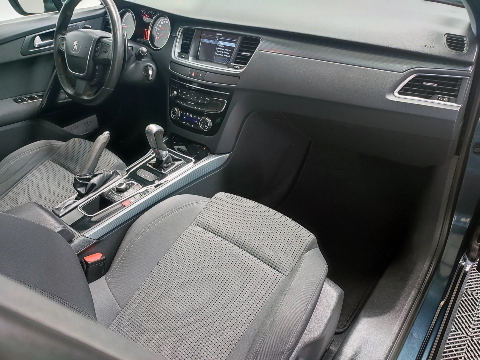 Peugeot 508 SW 35