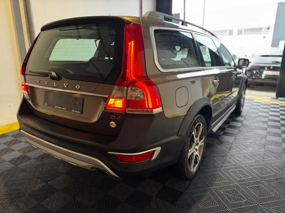 Volvo XC 70 2.0 D4 Momentum Geartronic 11