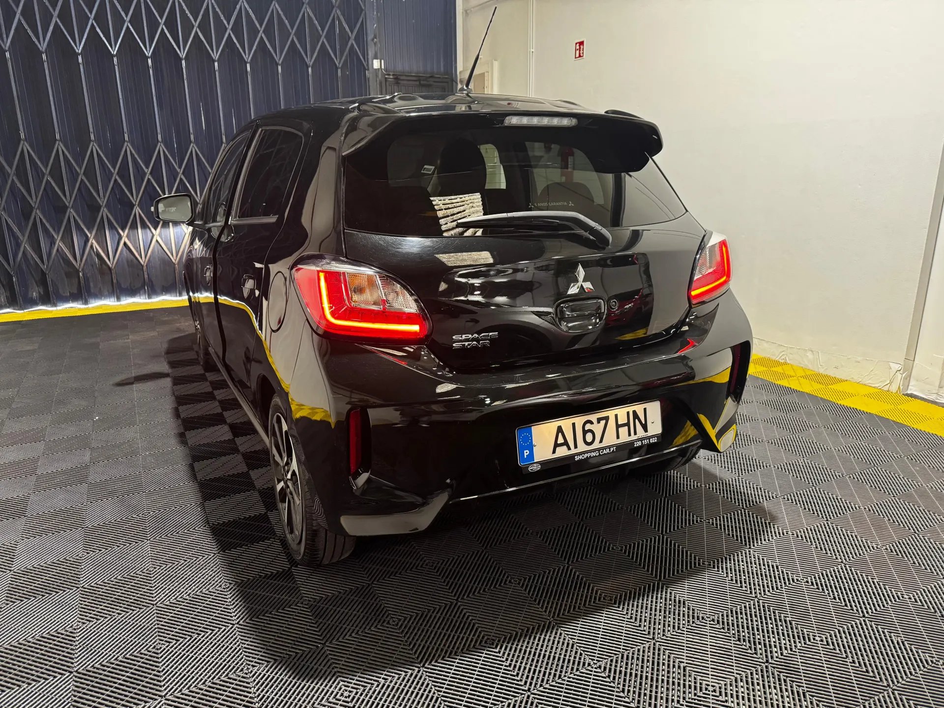 Mitsubishi Space Star 1.2 Intense CVT 12