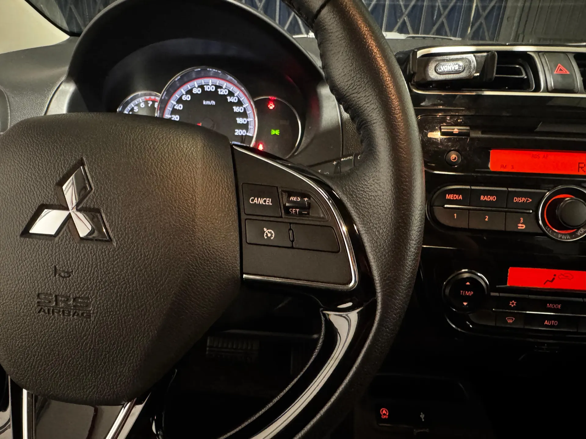 Mitsubishi Space Star 1.2 Intense CVT 39