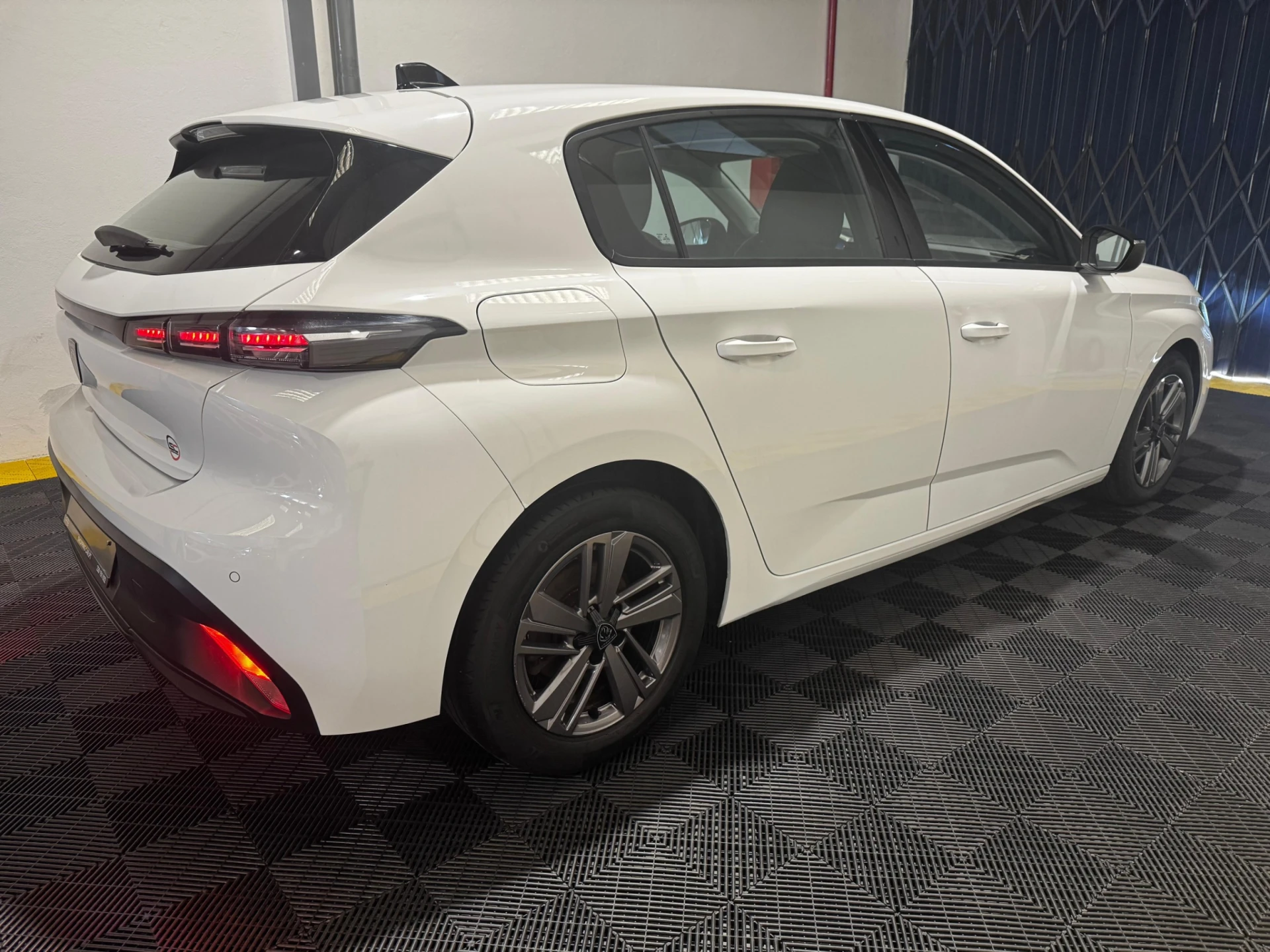 Peugeot 308 1.5 BlueHDi Active 10